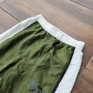 Nike trackpants dresy ortalion białe zielone