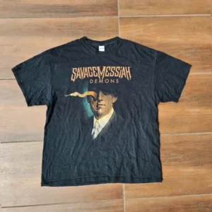 Vintage graphic Tee Savage messiah black