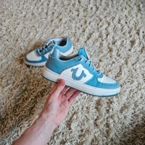True religion sneakers Jeans baby blue