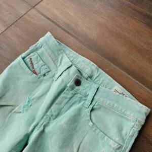 Diesel made in italy miętowe jeansy
