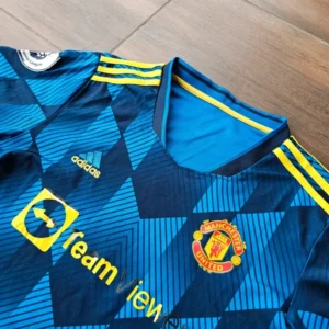 Adidas manchester united 21/22 soccer jersey