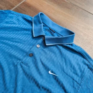 Vintage nike polo t-shirt baby blue